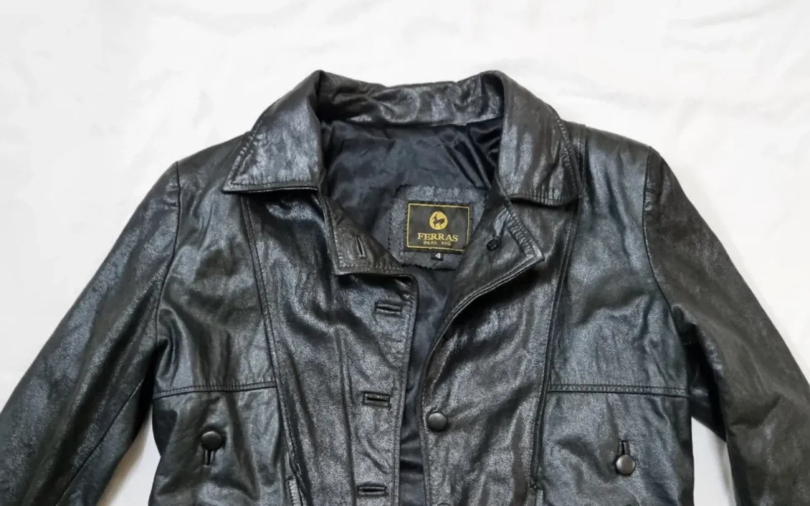 Cómo cuidar una campera de cuero paso a paso